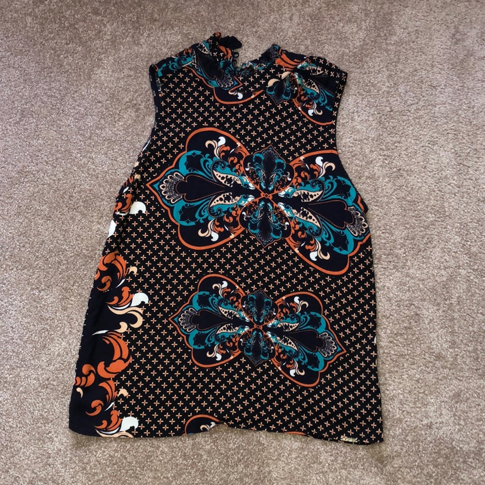 Lokuka Brazilian top mock neck small